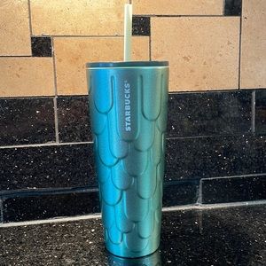 CLOSET CLOSING Starbucks SS shimmer mermaid tail tumbler, lid & straw, venti